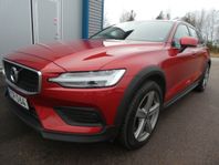 Volvo V60 Cross Country B4 AWD Geartronic Momentum Euro 6