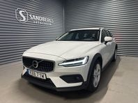 Volvo V60 Cross Country B4 AWD Momentum Voc B-kam Drag Eu6