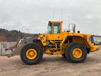 Volvo L 220 E