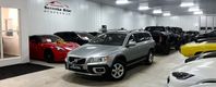 Volvo XC70 2.4D Momentum /DRAGKROK /GARANTI /LÅGA MIL