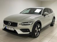 Volvo V60 Cross Country B4 AWD Diesel Adv SE Drag H/K Kamera