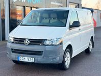 Volkswagen Transporter T30 2.0 TDI 102hk | AC | Drag | Nybes