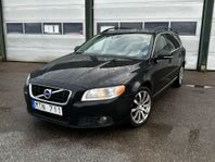 Volvo V70 D2 Geartronic Momentum Dragkrok Ny servad