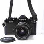 Nikon FE2 + Zoom-Nikkor 35-70mm f/3,3-4,5 - 0207030562