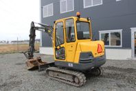 Minigrävare Volvo EC35 med tilfäste och 3 skopor