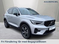 Volvo XC40 B3 FWD Bensin Plus Dark, Klimatpaket, Förarstödpa