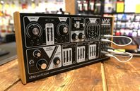 Begagnad Dreadbox NYX V.2 analogsynt hos Musikbörsen