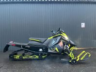 Polaris Switchback Assault 850 146" *Inkommande*