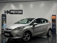 Ford Fiesta 5-dörrar 1.25 Titanium |NyServad|Lågskatt|Lågmil