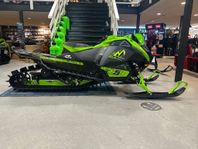 Arctic Cat M858 146" ES Snopro Nu i butik!