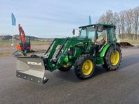 John Deere 5075E