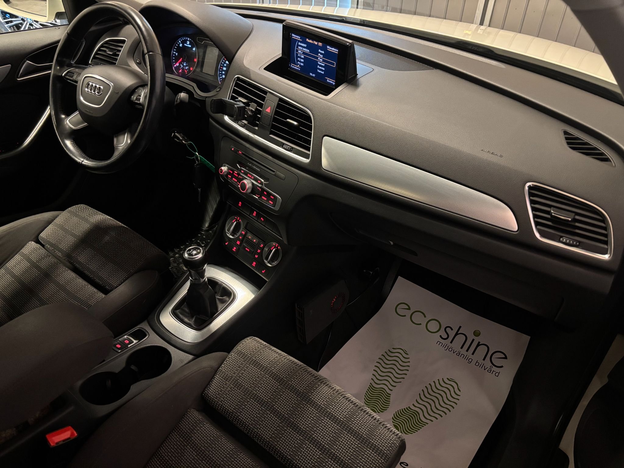 Audi Q3 2.0 TDI  Manuell, 140hk, 2012