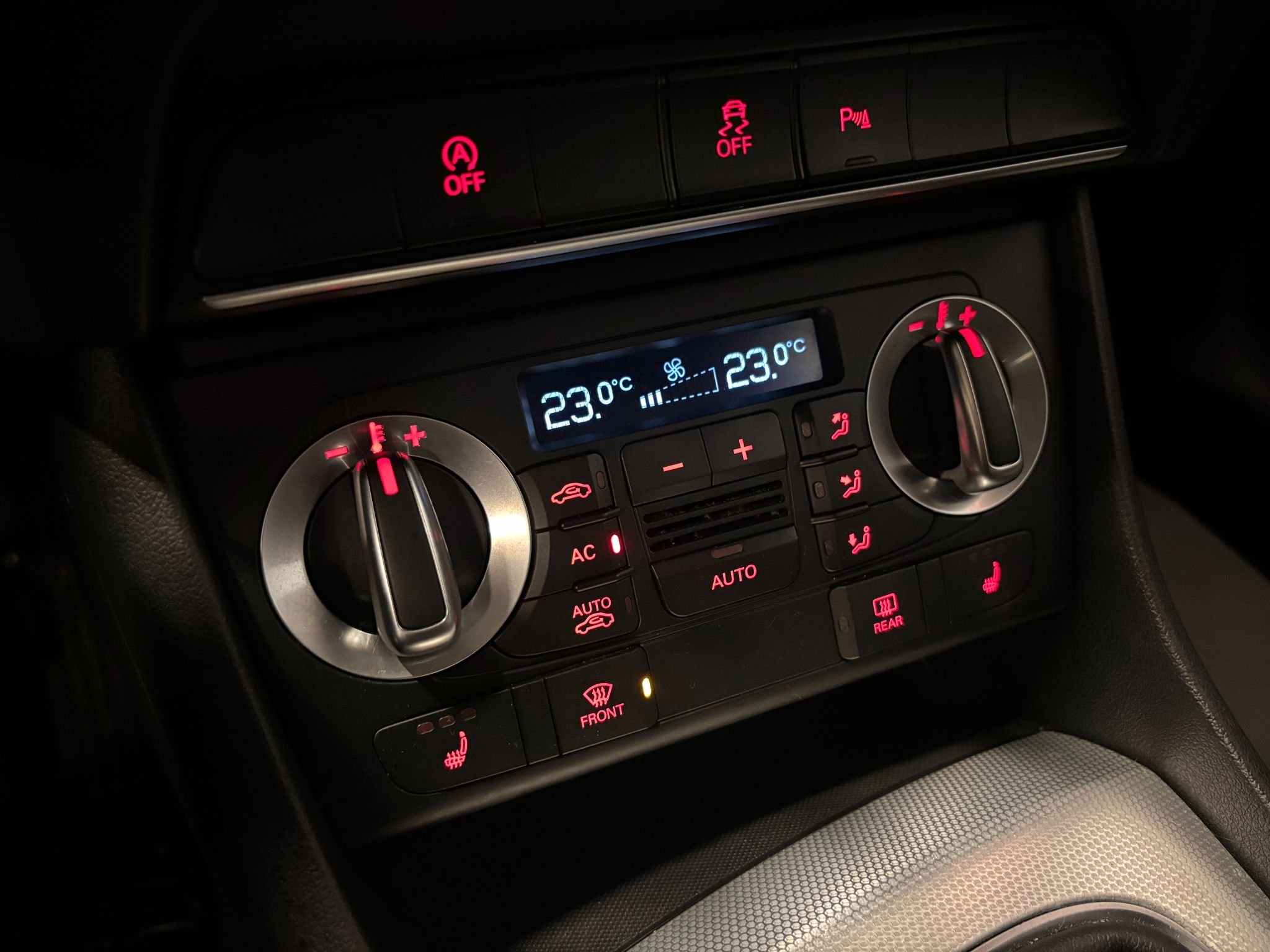 Audi Q3 2.0 TDI  Manuell, 140hk, 2012