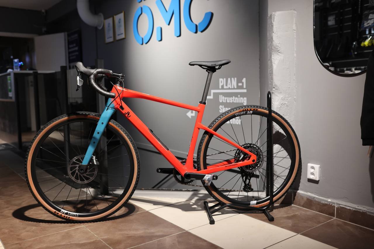 BMC URS TWO, Carbon, Apex AXS...