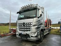 Mercedes-Benz Arocs 2863 Timmerbil med kran