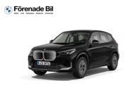 BMW iX1 eDrive20 Active Launch Edition 3,95% Ränta & V-Hjul