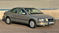 Volvo S60 2.4 140 hk Business Euro 4 Nyservad S+V Däck