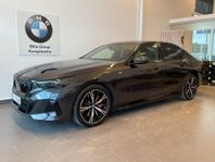 BMW i5 eDrive40 Sedan M Sport Pro | B&W | Navi | Drag | 20"