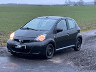 Toyota Aygo 5-dörrar 1.0 VVT-i  ÅRSSKATT 360kr