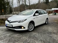 Toyota Auris Touring Sports Hybrid e-CVT Active, Fullservad