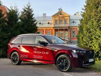 Mazda CX-80 PHEV AWD 327hk Homura 6 sits Kaptenstolar