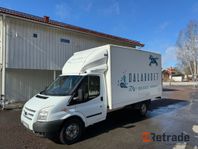 Lastbil Ford Transit med bakgavellift