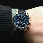 Omega Speedmaster Racing Sedna Gold