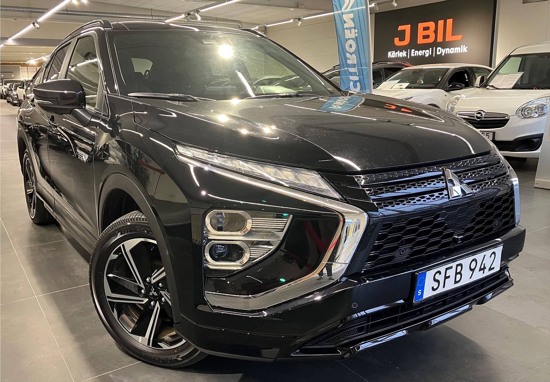 Mitsubishi Eclipse Cross Plug-In Hybrid 2.4 4WD CVT, 188hk, 2023