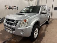 Isuzu D-Max Space Cab 2.5 4WD Kåpa -Mycket Välvårdad-