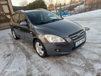 Kia CEED cee'd_sw 1.6 CRDi EX Euro 4 , Besk + Ska ,,Automat