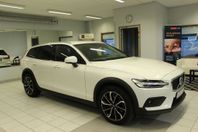 Volvo V60 Cross Country B4 AWD Momentum