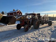 Traktor Volvo BM T 600 med frontlastare och t