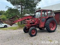 Traktor Volvo BM T 430 med frontlastare och s