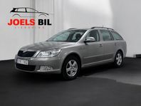 Skoda Octavia Kombi 1.6 TDI Elegance Euro 5/ 1 ägare/ Dragkr