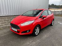 Ford Fiesta 1.0 EcoBoost Titanium / Lågmilare / En ägare