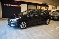 Kia CEED 1.6 CRDi EX Comfort / Låga Mil / Bluetooth / Nyserv