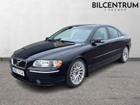 Volvo S60 2.5T / Summum / Skinnklädsel / Drag / Aux