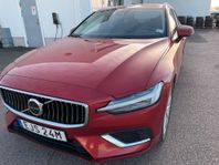 Volvo V60 T6 PHEV RECHARGE PLUG IN HYBRID CORE AWD 398HK 4x4