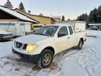 Lätt lastbil NISSAN NAVARA