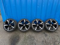 Audi RS6 C8 OEM fälgar + sommarhjul + tpms (7mm Hankook)