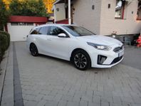 Kia CEED Sportswagon Plug-in Hybrid DCT Euro 6 MKT fin!!