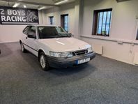 Saab 900 3-dörrar 2.0 låg mil