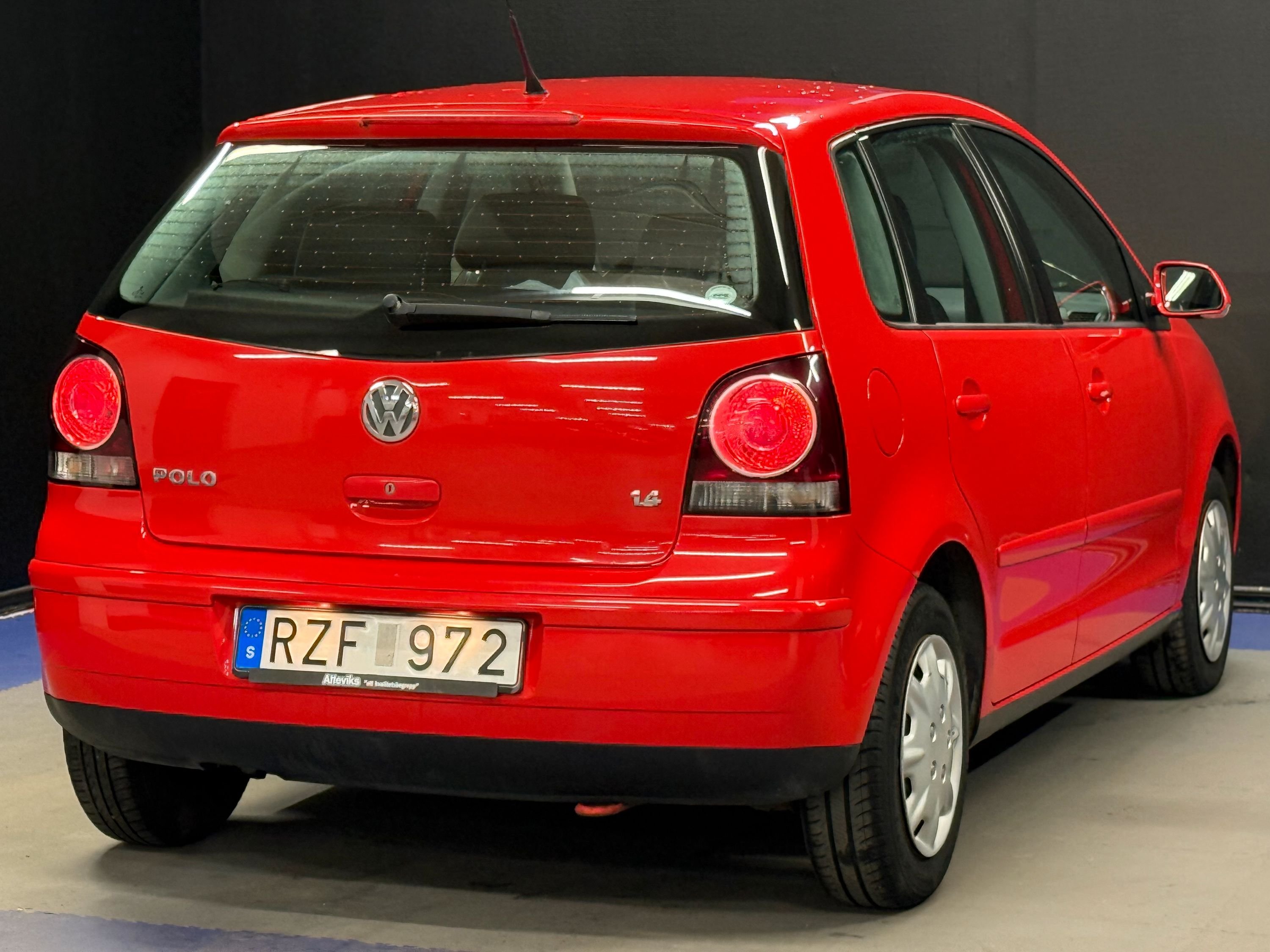 Volkswagen Polo 5-door 1.4 Manual, 80hp, 2007