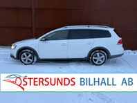 Volkswagen Passat Alltrack 2.0 TDI 4M D-värm Ny Kamrem Navi