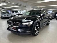 Volvo V60 Cross Country B4 AWD VOC Kamera Värmare Drag MOMS