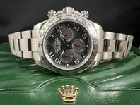 Rolex Cosmograph Daytona 116509 Vitguld 18k Fullset 2006