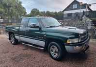 Dodge RAM 1500 V8 3tons drag / FÅ ÄGARE