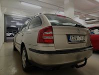 Skoda Octavia Kombi 2.0 FSI 4x4 Euro 4