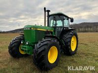 Traktor John Deere 4455 4WD