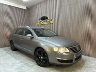 Volkswagen Passat 3.2 V6 250hk 4Motion Helskinn & Dragkrok!